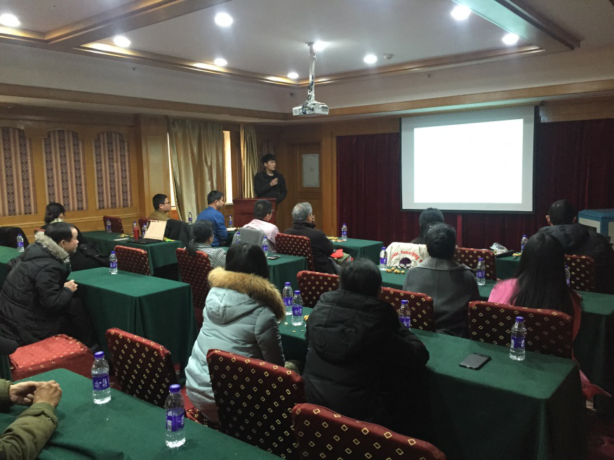 斷電傳感器,數(shù)據(jù)采集器,發(fā)電控制箱,控制器